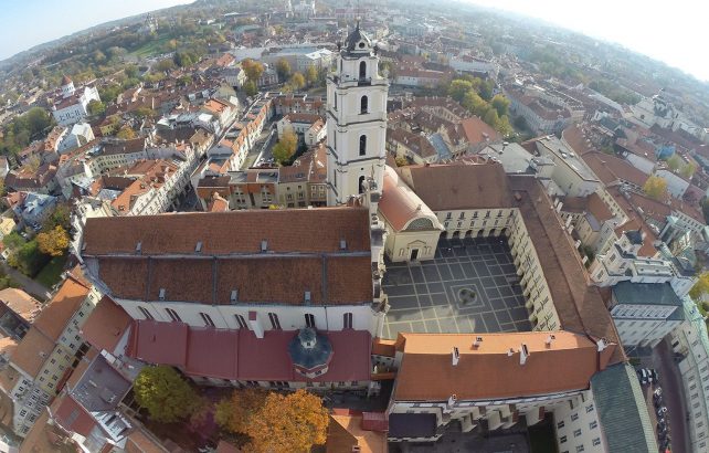 Vilniaus universiteto Šv. Jonų bažnyčios varpinė vėl atvira lankytojams